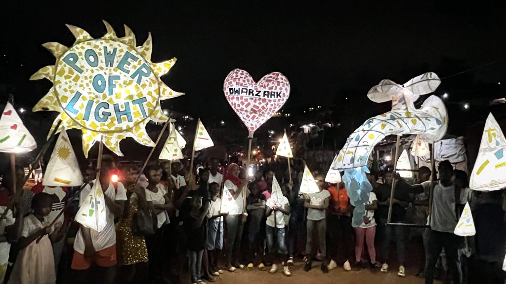 Communicating research through art: ‘Power of Light’ case study in Dwarzark, Freetown
